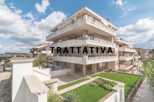 appartamento in vendita a Roma in zona Isola Farnese