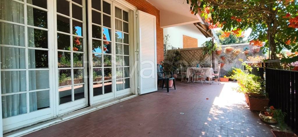 casa indipendente in vendita a Roma in zona Casal Palocco
