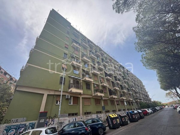 appartamento in vendita a Roma in zona Prenestino-Labicano
