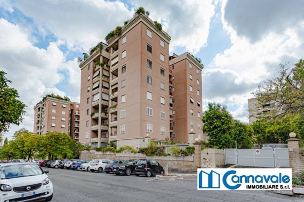 appartamento in vendita a Roma in zona Torrino