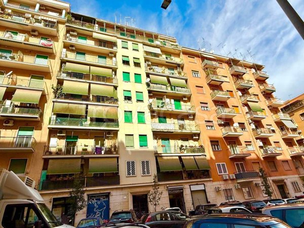 appartamento in vendita a Roma in zona Tuscolano