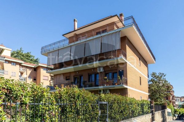 appartamento in vendita a Roma in zona Val Melaina