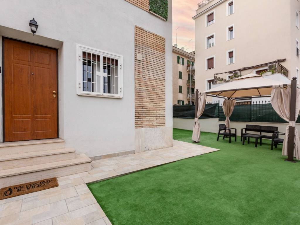 appartamento in vendita a Roma in zona Prenestino-Centocelle