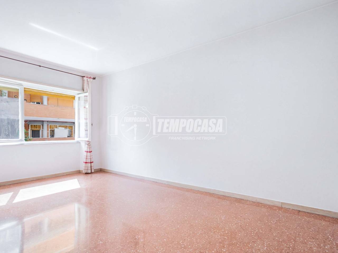 appartamento in vendita a Roma in zona Torrino