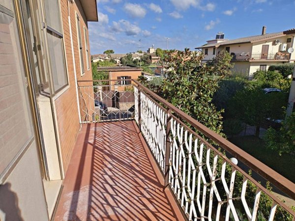 appartamento in vendita a Roma in zona Dragona/Bagnoletto