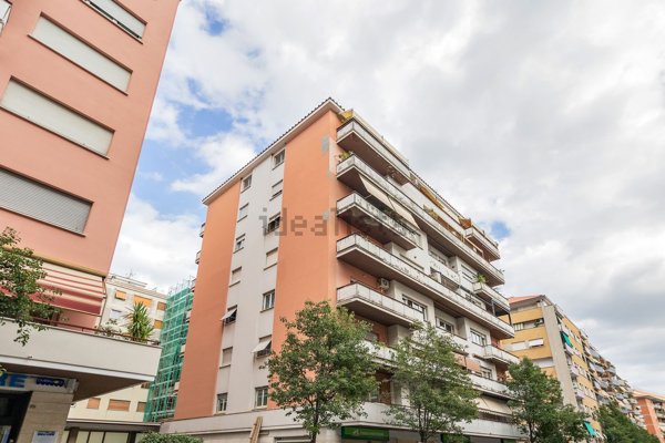 appartamento in vendita a Roma in zona Appio Latino
