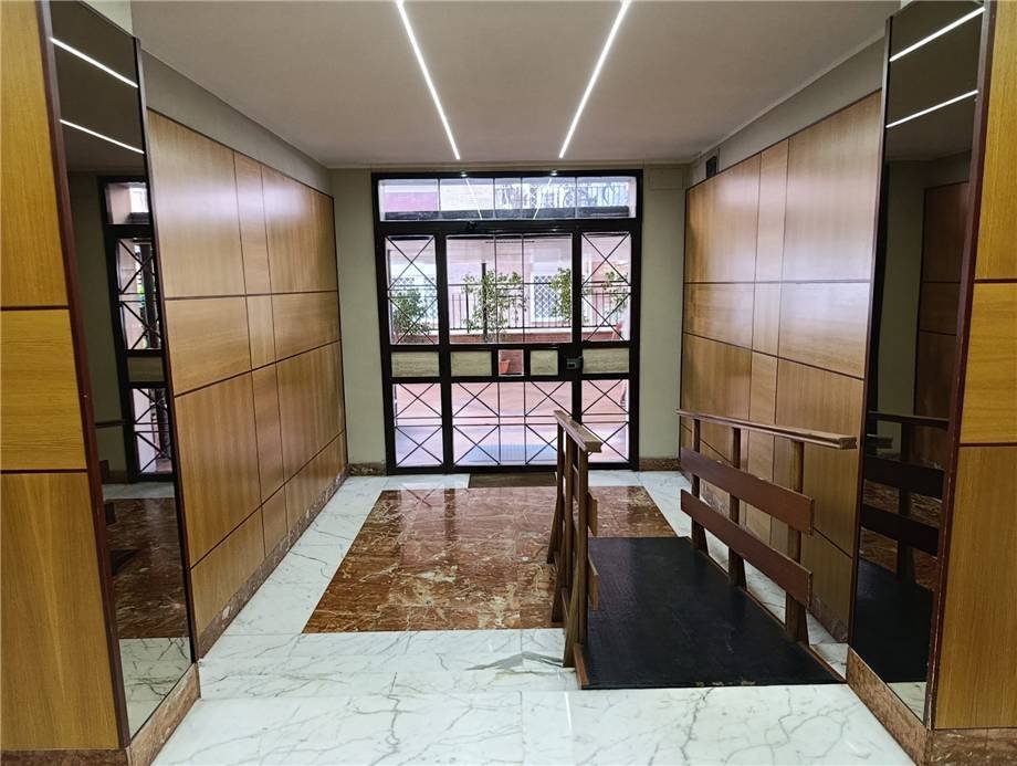 appartamento in vendita a Roma in zona Appio Claudio