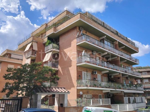 appartamento in vendita a Roma in zona Torrevecchia