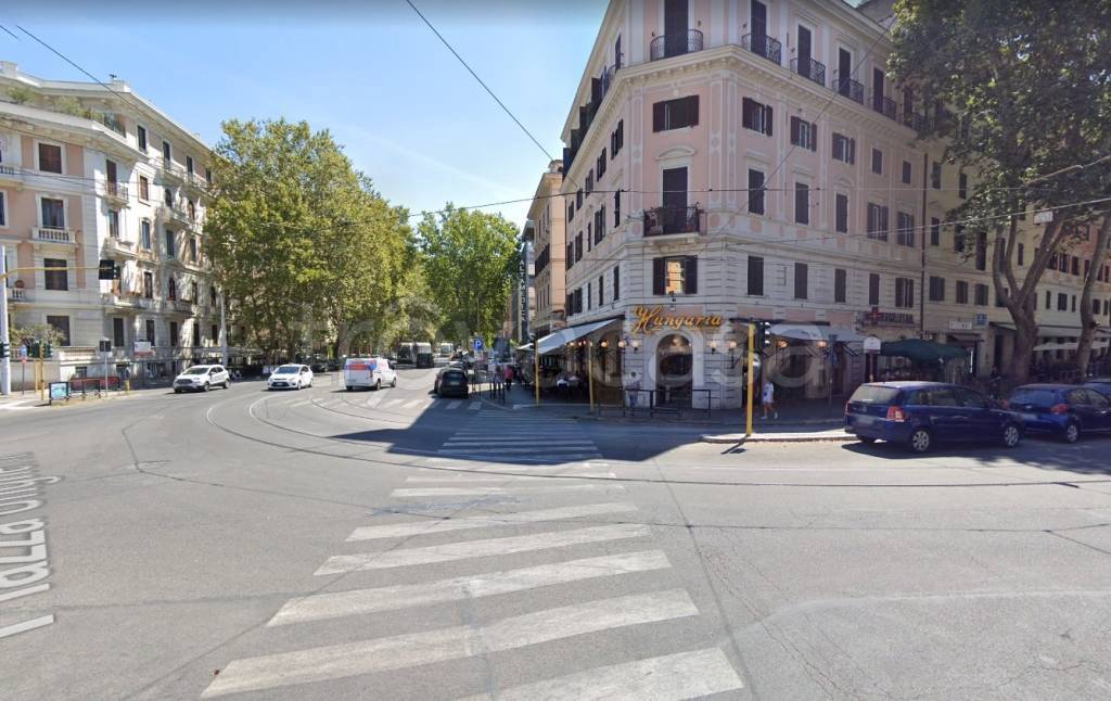 negozio in vendita a Roma in zona Parioli