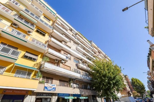 appartamento in vendita a Roma in zona Portuense