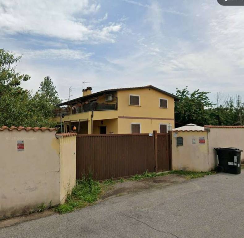 appartamento in vendita a Roma in zona Lunghezza