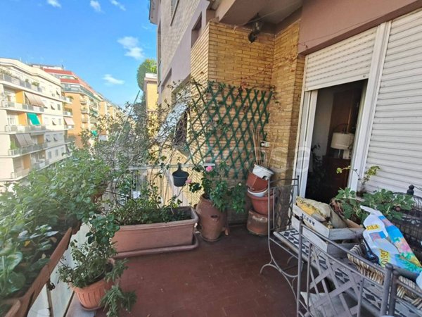 appartamento in vendita a Roma in zona Monte Sacro/Talenti