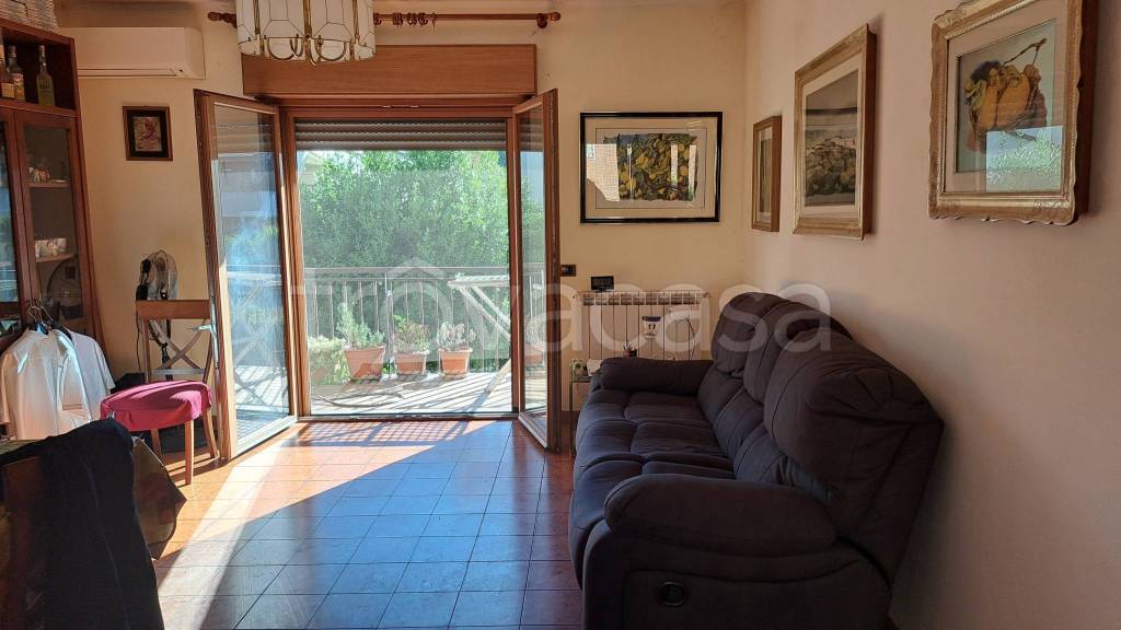appartamento in vendita a Roma in zona Labaro
