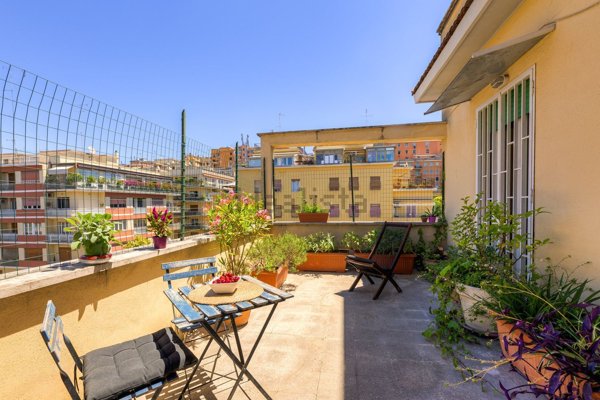 appartamento in vendita a Roma in zona Gianicolense