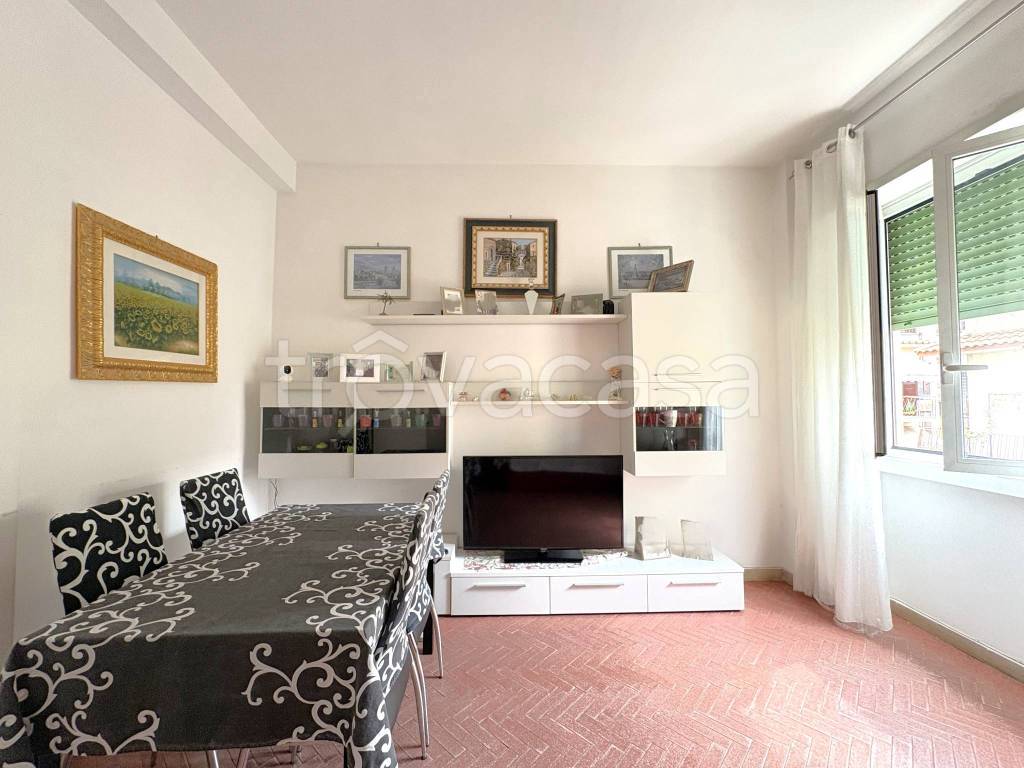 appartamento in vendita a Roma in zona Portuense
