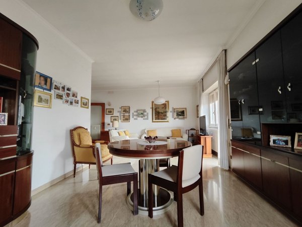 appartamento in vendita a Roma in zona Gianicolense