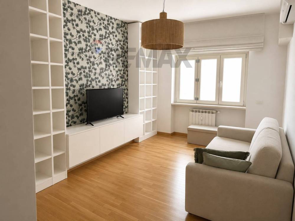 appartamento in vendita a Roma in zona Appio Claudio