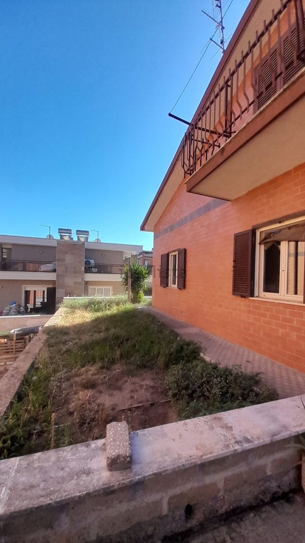 appartamento in vendita a Roma in zona Casalotti