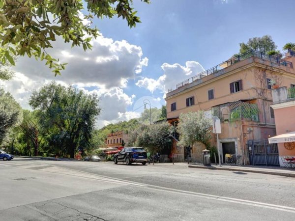 appartamento in vendita a Roma in zona Testaccio