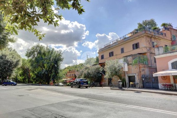 appartamento in vendita a Roma in zona Testaccio