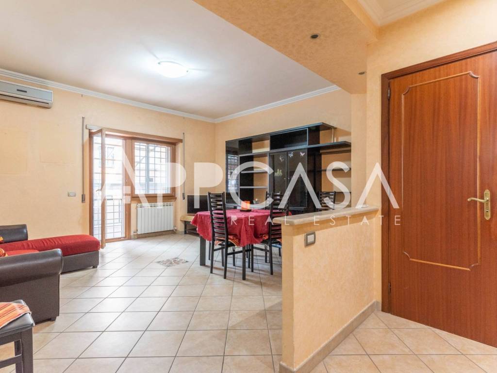 appartamento in vendita a Roma in zona Casalotti