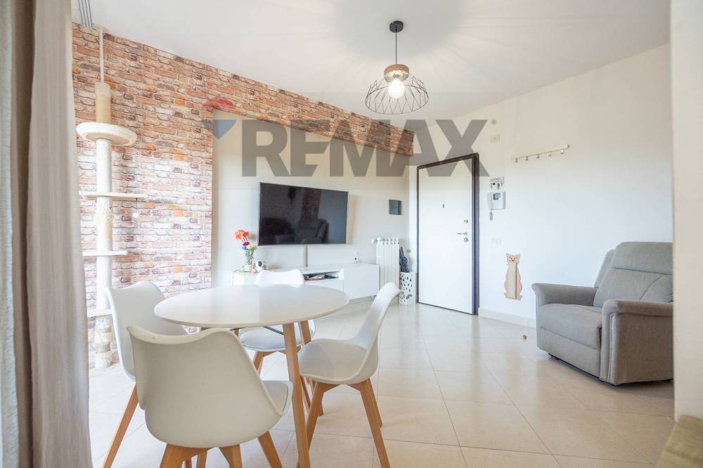 appartamento in vendita a Roma in zona Ostia