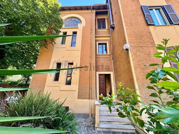 appartamento in vendita a Roma in zona Tor di Quinto