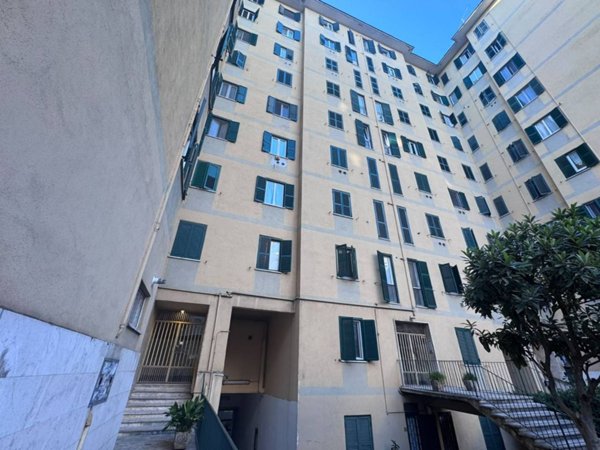 appartamento in vendita a Roma in zona Ostiense