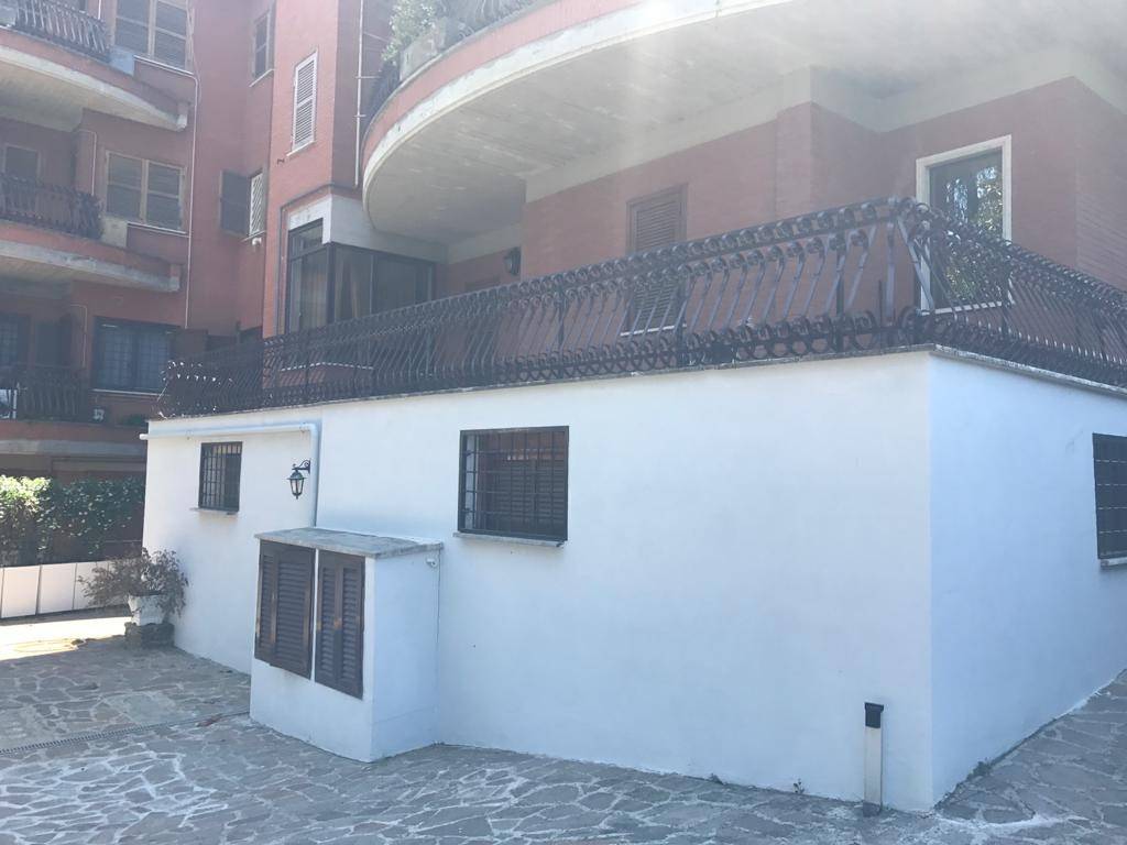 appartamento in vendita a Roma in zona La Giustiniana