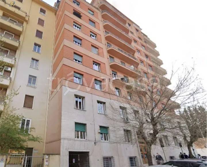 appartamento in vendita a Roma in zona Nomentano