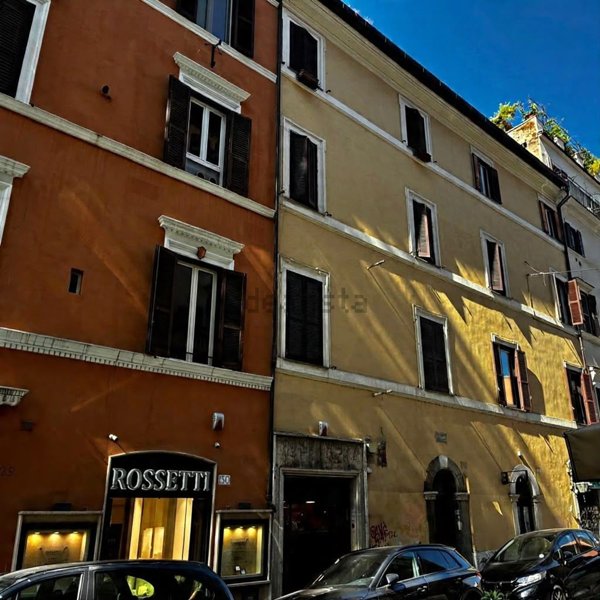 appartamento in vendita a Roma in zona Trastevere