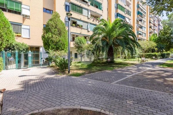 appartamento in vendita a Roma in zona Cinecittà