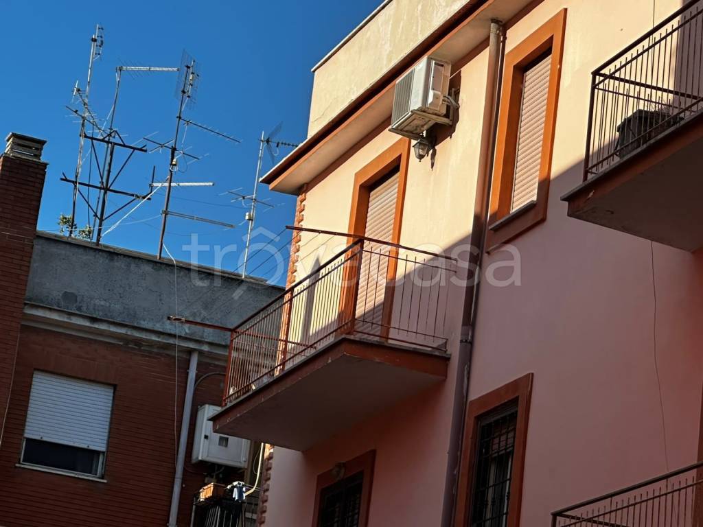 appartamento in vendita a Roma in zona Acilia