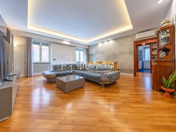 appartamento in vendita a Roma in zona Prenestino-Centocelle