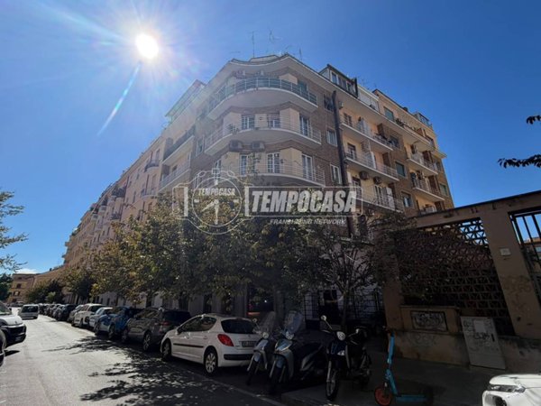 appartamento in vendita a Roma in zona Nomentano