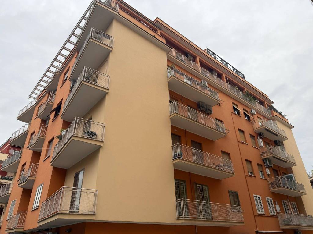 appartamento in vendita a Roma in zona Aurelio