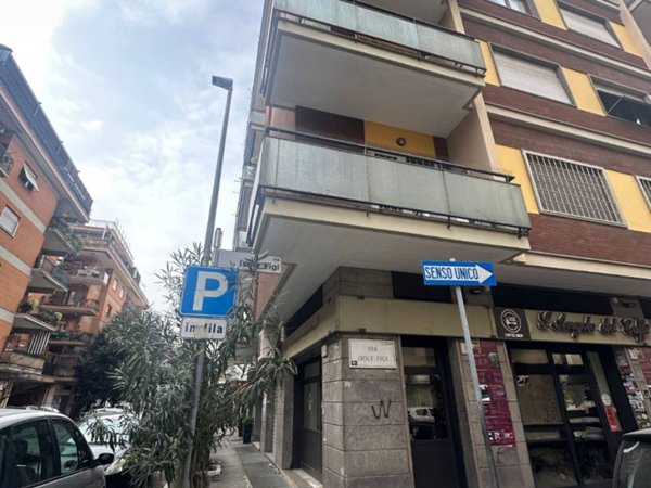 appartamento in vendita a Roma in zona Ostia
