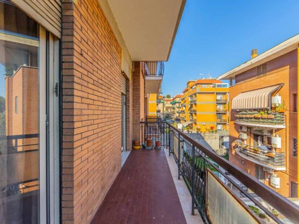 appartamento in vendita a Roma in zona Prenestino-Centocelle