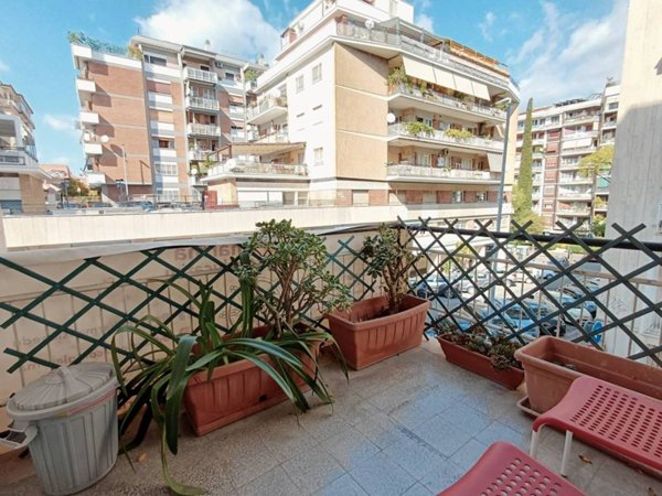 appartamento in vendita a Roma in zona Gianicolense