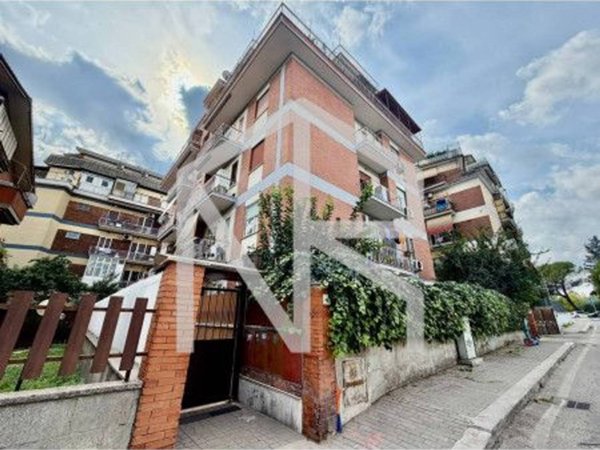 appartamento in vendita a Roma in zona Torre Maura