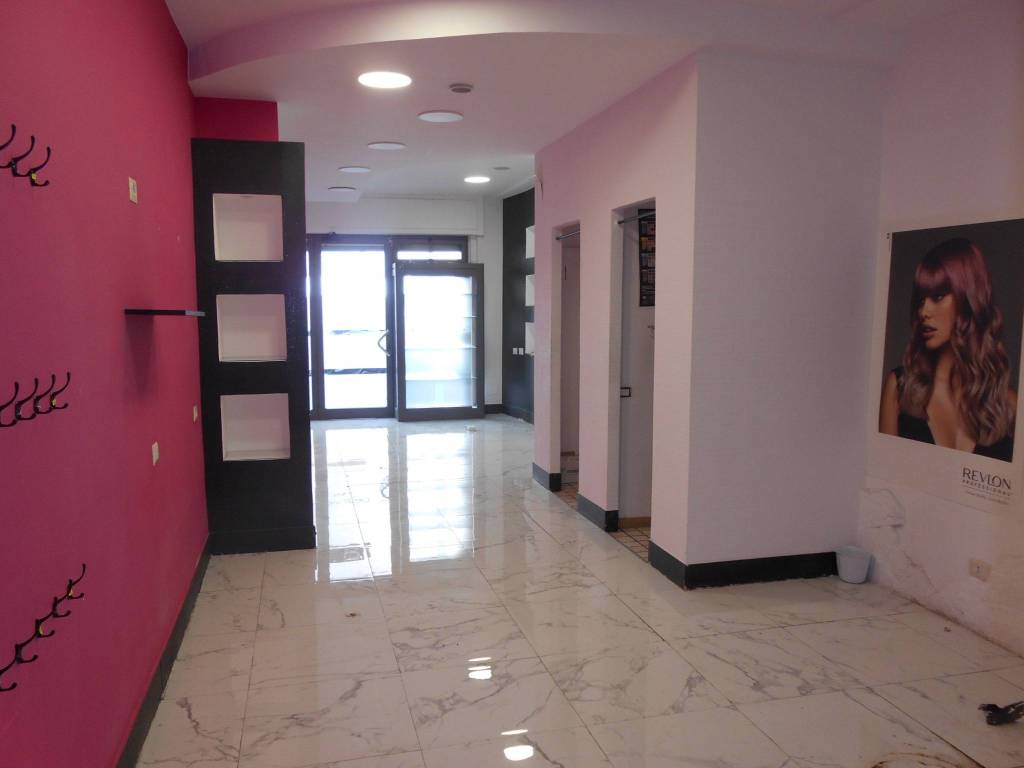 appartamento in vendita a Roma in zona Cinecittà