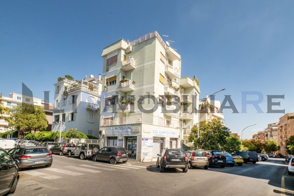appartamento in vendita a Roma in zona Gianicolense