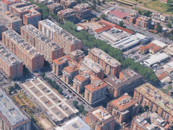 negozio in vendita a Roma in zona Portuense
