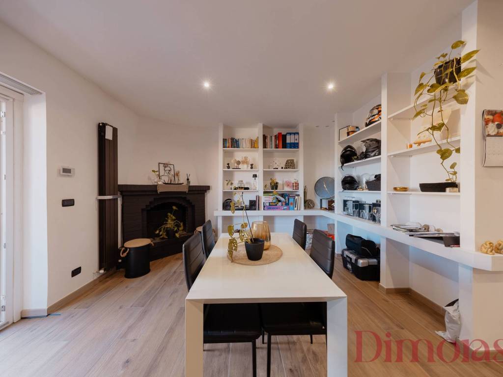 appartamento in vendita a Roma in zona EUR