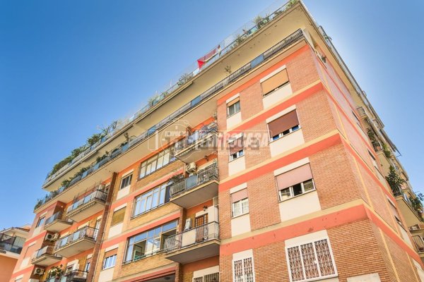 appartamento in vendita a Roma in zona Gianicolense