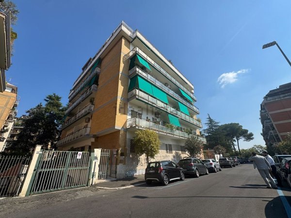 appartamento in vendita a Roma in zona Trieste