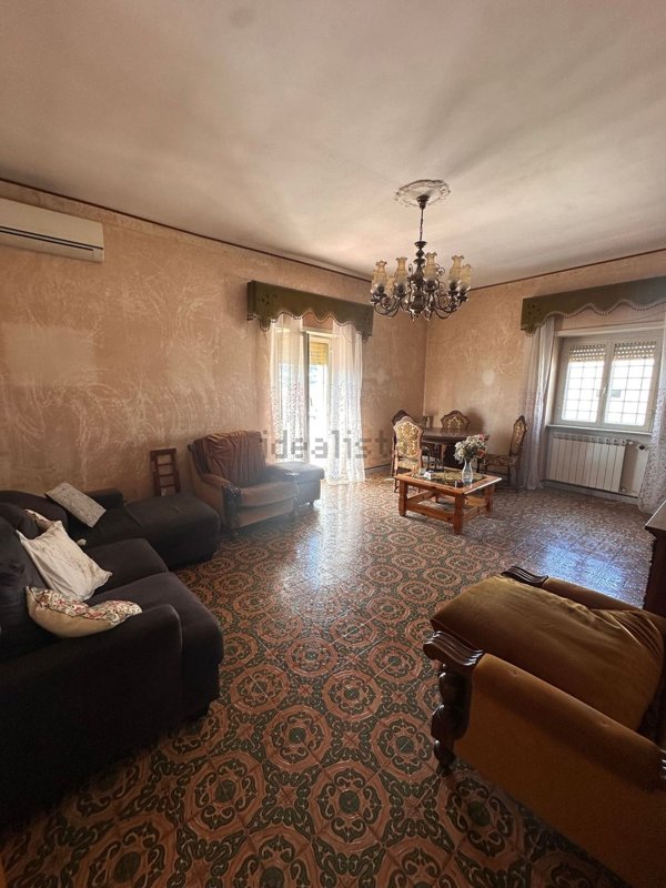 appartamento in vendita a Roma in zona Romanina