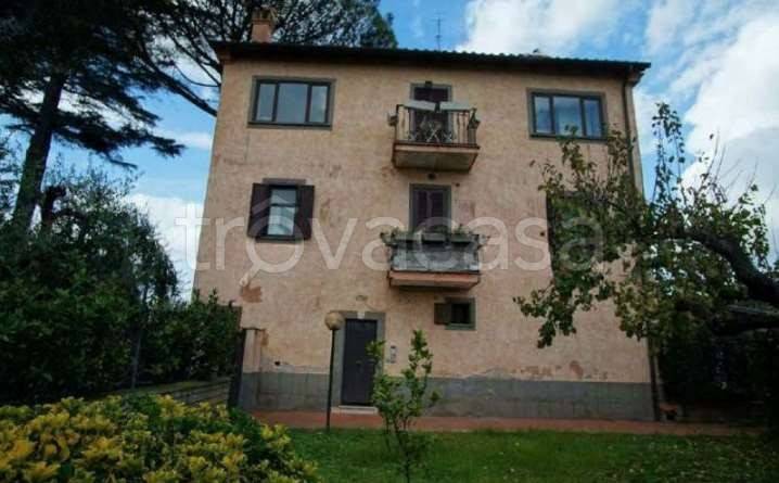 appartamento in vendita a Roma in zona Appio Claudio