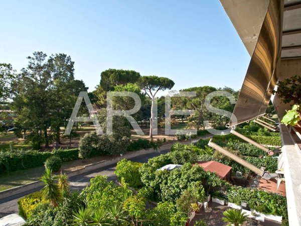appartamento in vendita a Roma in zona Casal Palocco