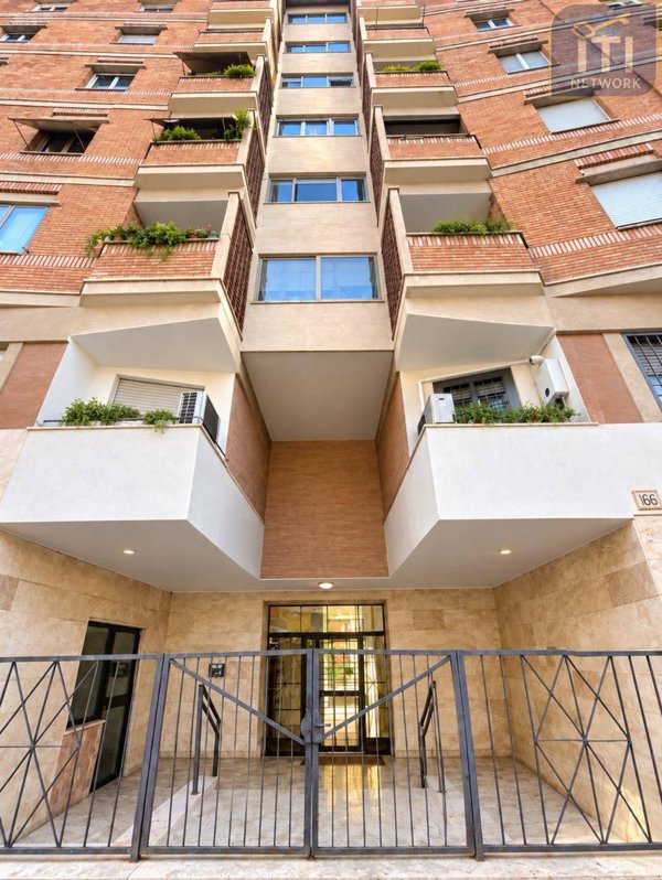 appartamento in vendita a Roma in zona Trastevere
